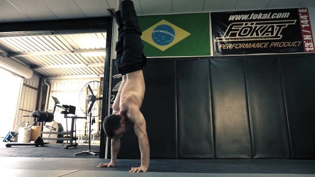 Simonster o Brasileiro Calisténico