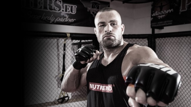 Entrevista com o super atleta MMA UFC Karlos Vemola