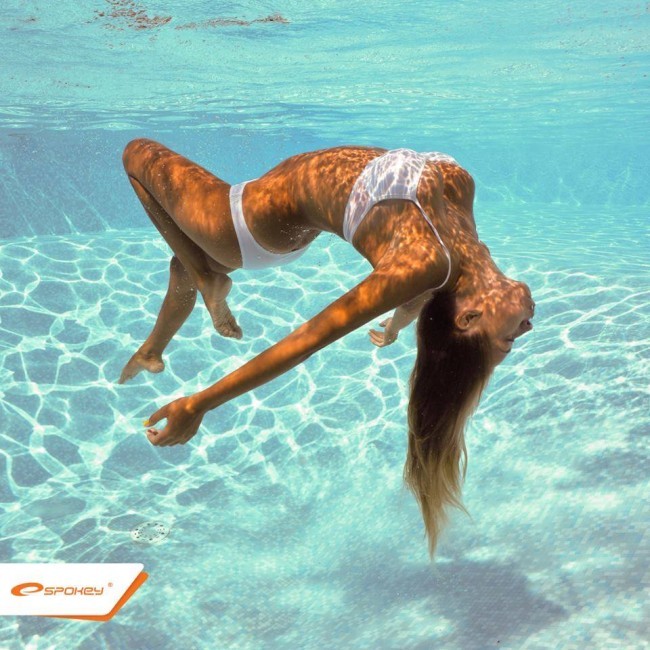 Nadador Russo Ganha 50 Metros Costas sem respirar